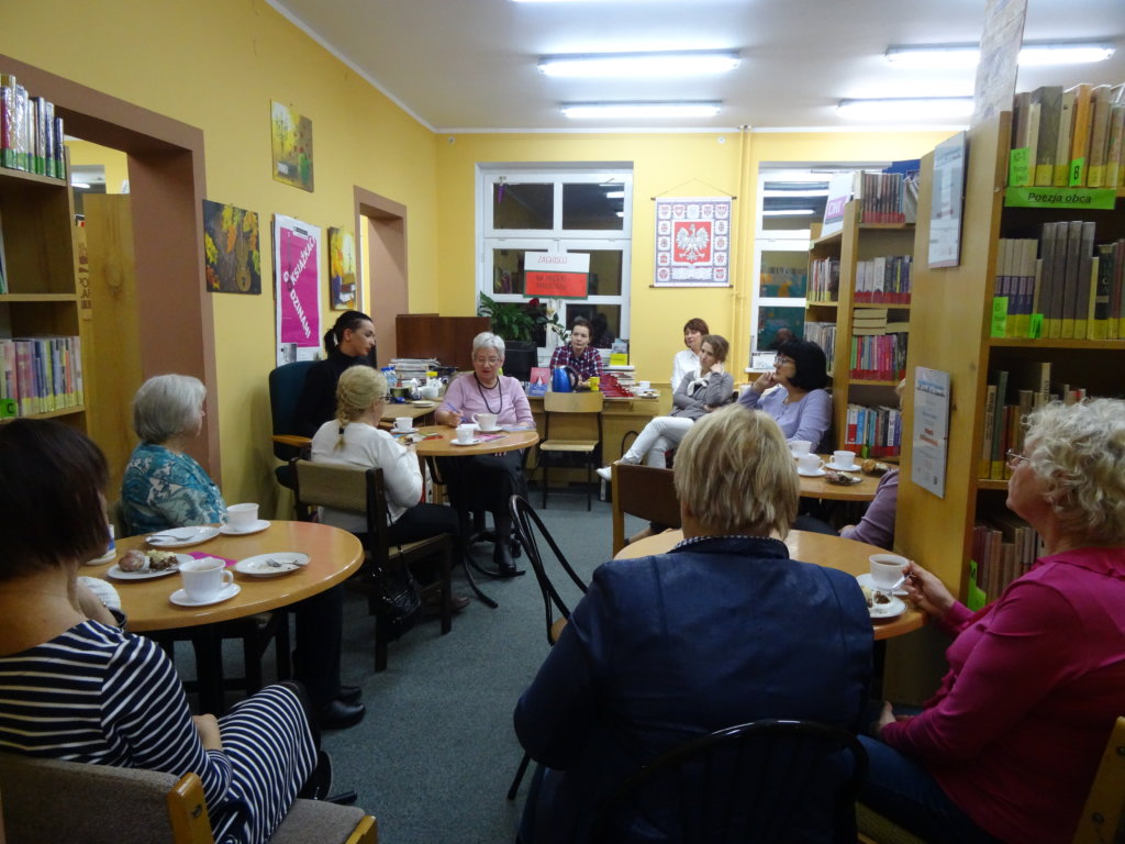 22 Listopada 2019 roku w Bibliotece w Ośnie Lubuskim przy współudziale Dyskusyjnego Klubu Książki odbyło się spotkanie z autorką książki ,, Moje sanktuarium” Natalią Koszelą